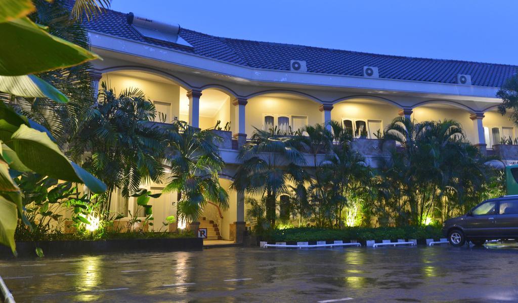 Hotel Trio Indah 2 2*